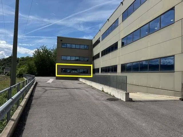 Moderni spazi in nuovo capannone – Foto 6 von 9