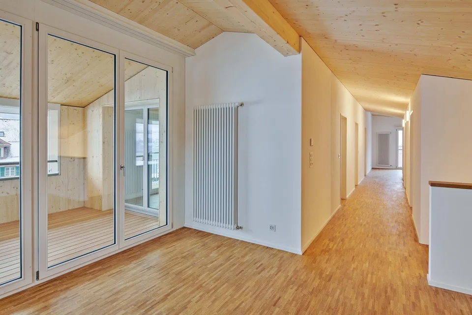 Alte Post Wilen - exklusive Dachwohnung mit Seesicht