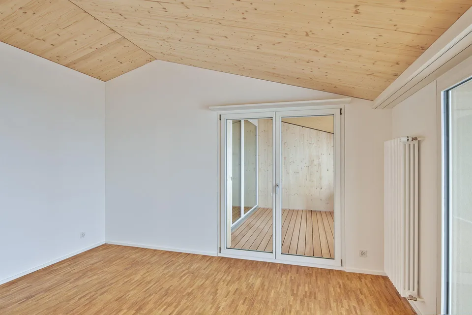 Alte Post Wilen - exklusive Dachwohnung mit Seesicht