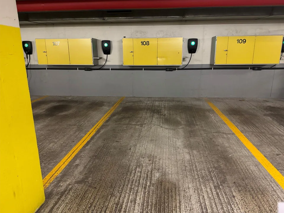 Elektro-Parkplätze zu vermieten