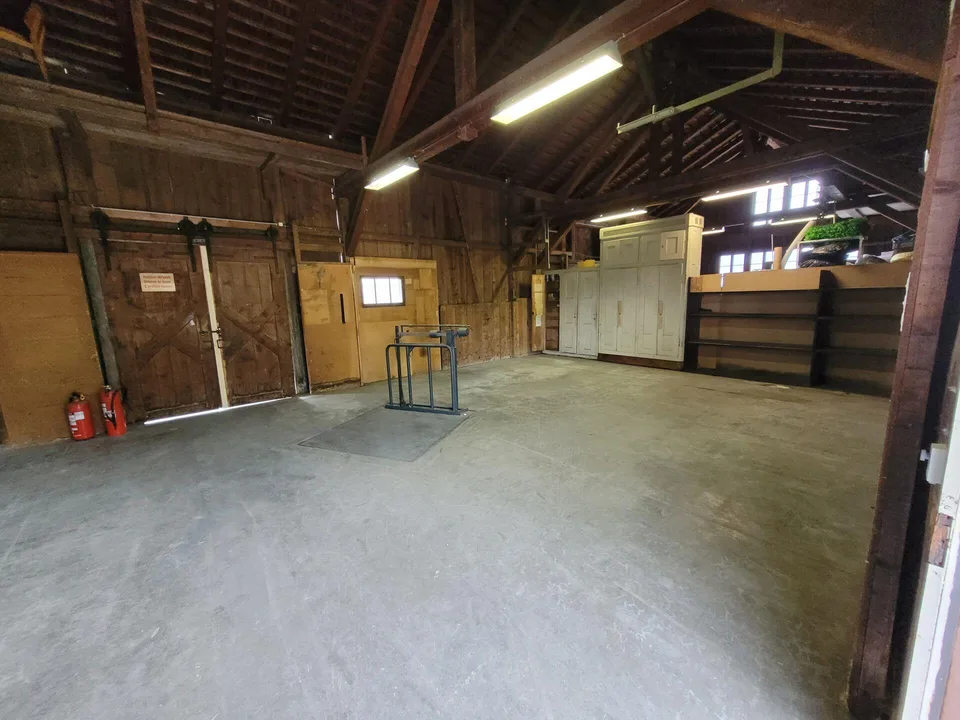 Lagerfläche im Güterschuppen Bahnhof Salez-Sennwald