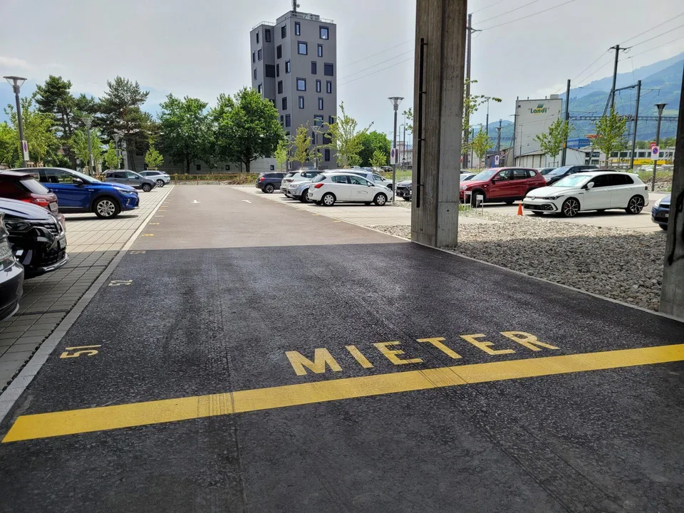 Mieterparkplatz Rheinstrasse Buchs SG – photo 6 sur 6