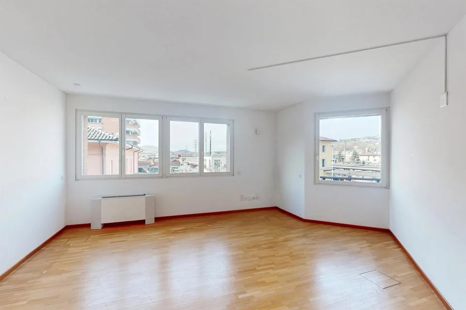 Spazio ufficio di prestigio a Mendrisio – 170 m² funzionali e luminosi – foto 11 di 13
