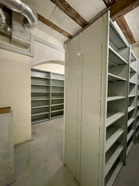 Repräsentative, historische Villa mit vollausgebauten Büroflächen – Foto 8 von 9
