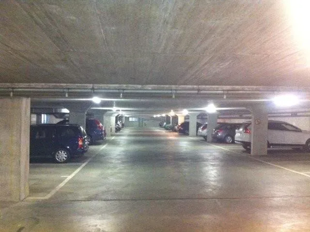 Motorradeinstellplatz zu vermieten