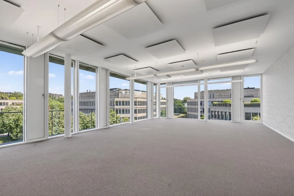 Büroflächen zwischen 65 und 455 m2 / Ausgebaut und Bezugsbereit – Foto 7 von 12