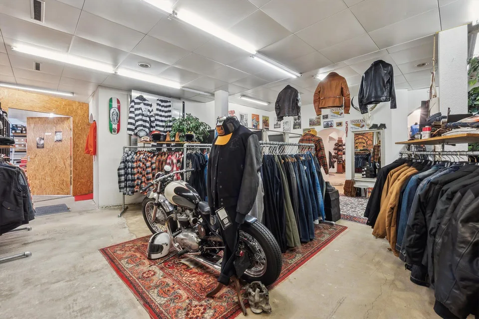 Attraktive Laden- und Gewerbefläche an zentraler Lage - 430m2 – foto 6 di 12