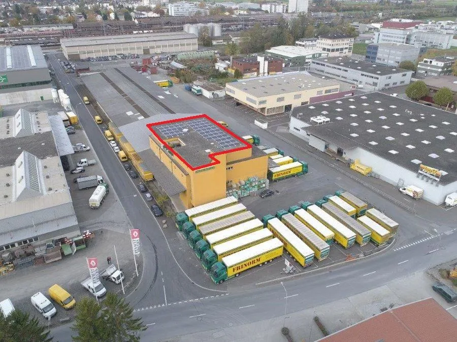 450 m² Attika-Gewerbefläche