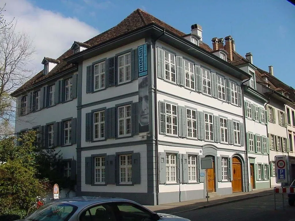 Büro im Dachgeschoss eines historischen Gebäudes