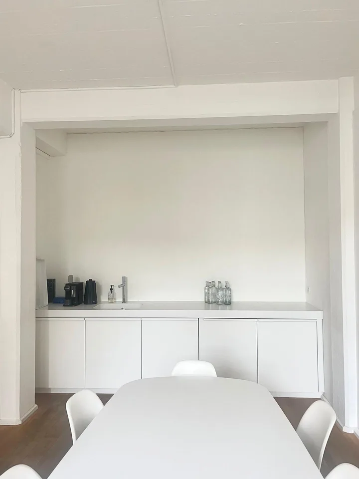 Grosszügige und helle Büro- und/oder Gewerberäume – Foto 7 von 8