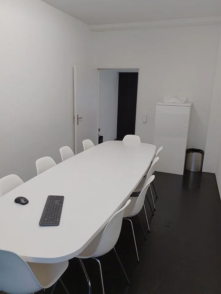Grosszügige und helle Büro- und/oder Gewerberäume – Foto 6 von 8
