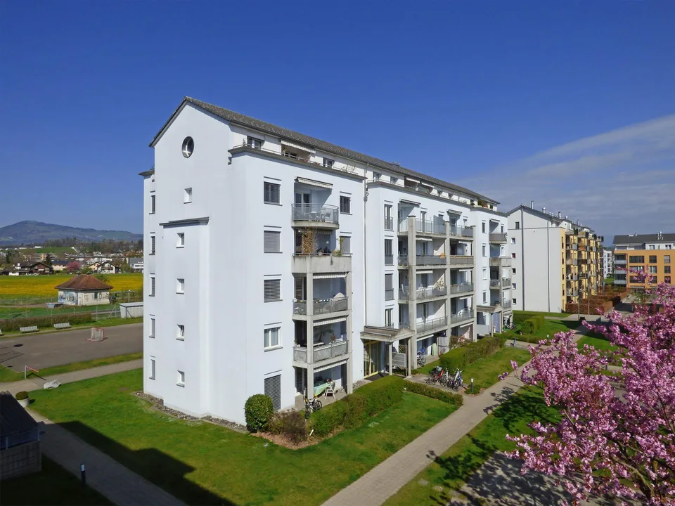 Einstellplatz zu vermieten