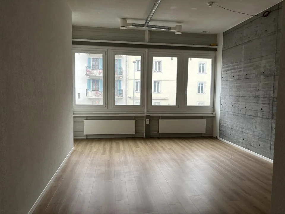 A louer bureau de 53 m2 au cur du Locle