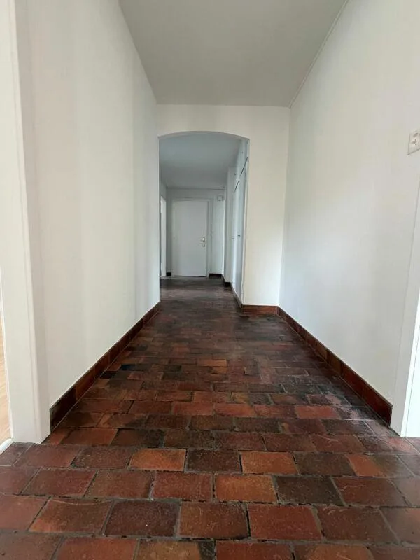 Büro/Praxis an zentraler Stadtlage zu vermieten