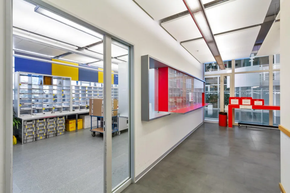 Bürofläche in einzigartigem Gebäude direkt am Bahnhof Glattbrugg – foto 9 di 12