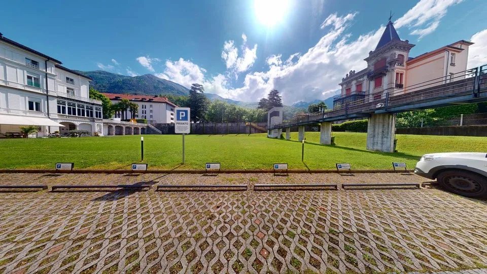 Scopri il nostro spazio commerciale con il tour virtuale a 360° – foto 10 di 10
