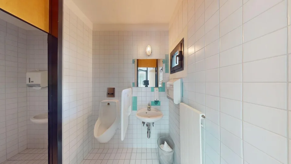 Scopri il nostro spazio commerciale con il tour virtuale a 360° – foto 8 di 10