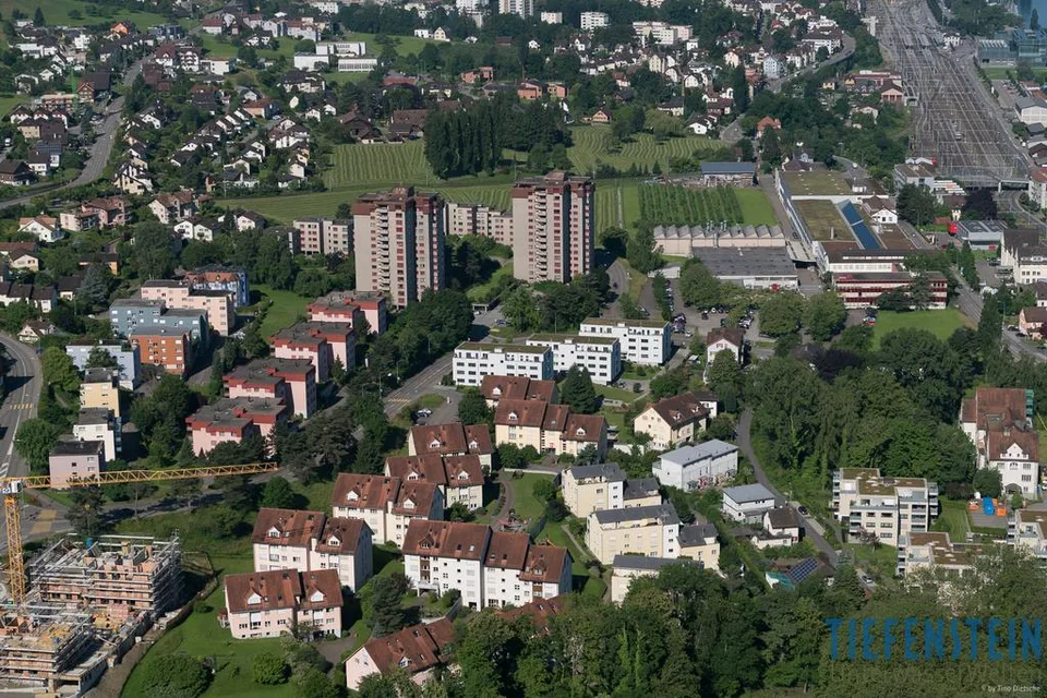 Ihr neuer Motorradparkplatz in Rorschacherberg wartet!
