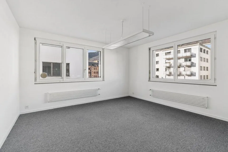 Bureau de 130 m2 à louer de suite ou à convenir