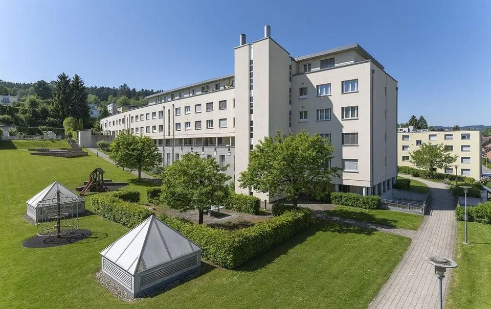 Auto-Einstellplätze per sofort zu vermieten
