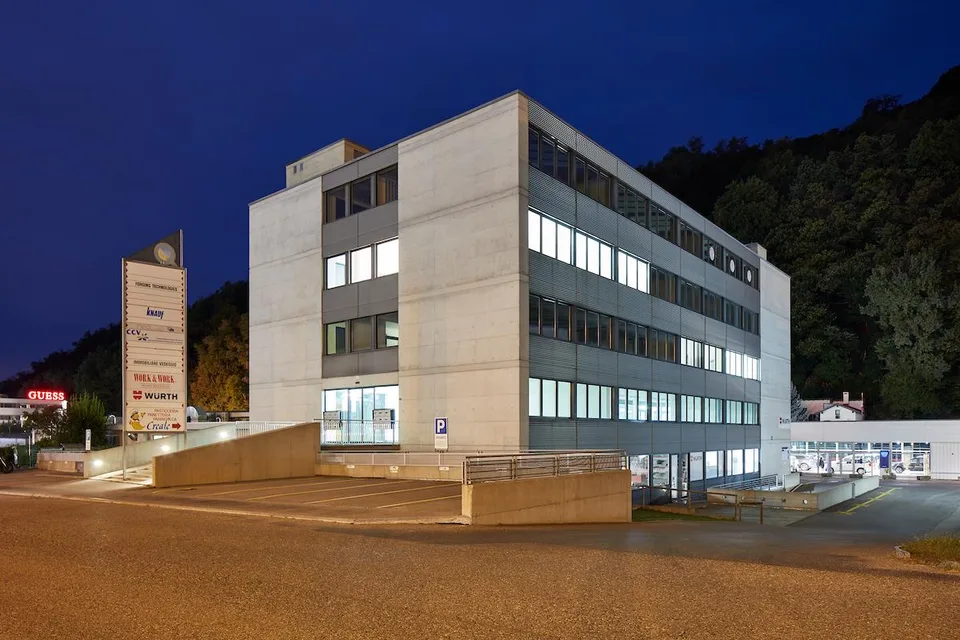 Uffici a Manno - 77 o 110 mq