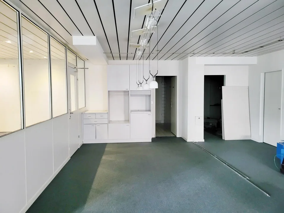 Grosszügige Büroräume an ruhiger Lage – Foto 10 von 10