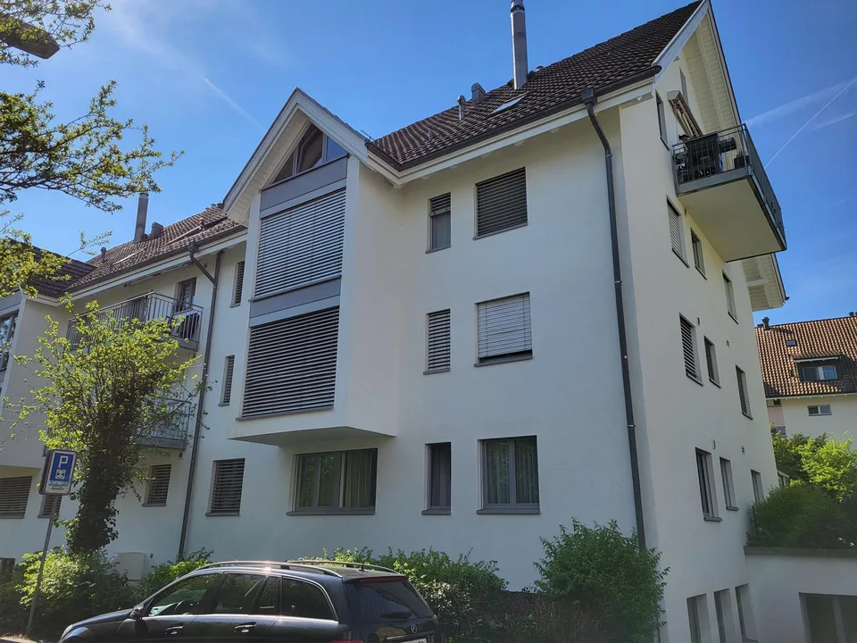 Grosszügige Büroräume an ruhiger Lage