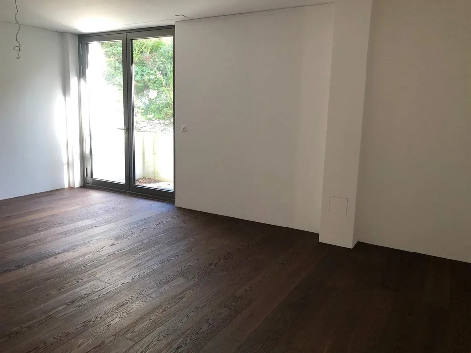 Hobby- / Büroraum mit Bad zu vermieten