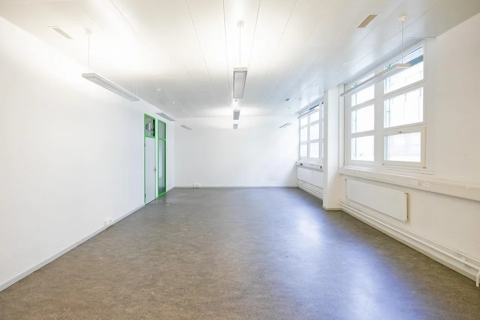 Büro- Atelier und Lager