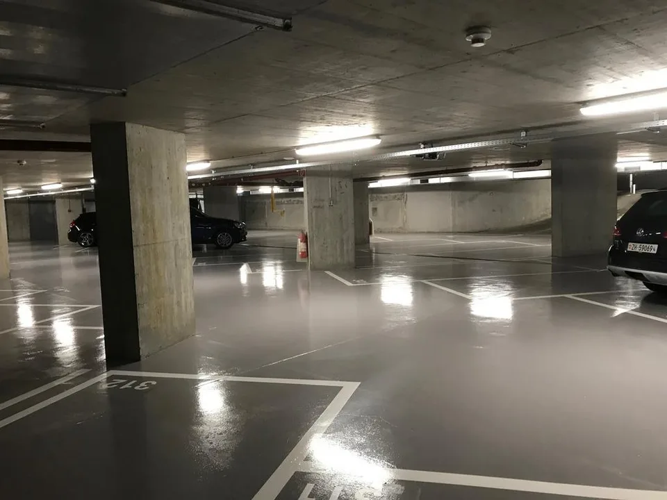 Einstellhallenplatz Nähe Heuwage