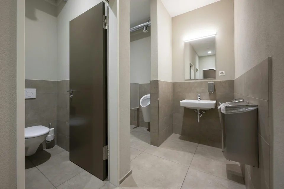 150 m2 oder 300 m2 Premium-Büroflächen mit Weitsicht - Modern ausge...