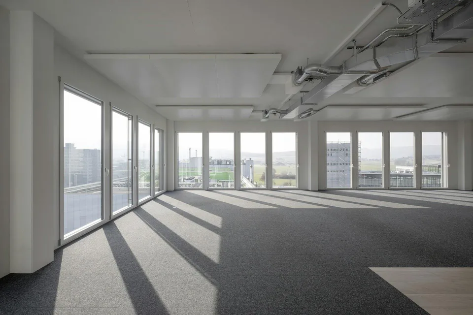 150 m2 oder 300 m2 Premium-Büroflächen mit Weitsicht - Modern ausge...