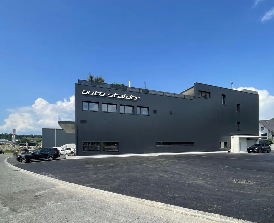 Exklusive Tiefgaragenplätze für Autos, Trailer, Camper, Busse, Boote – photo 11 sur 14