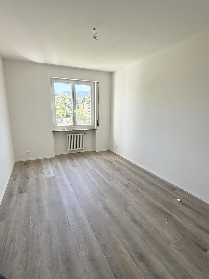AFFITTASI 3.5 LOCALI RISTRUTTURATO – Foto 7 von 7
