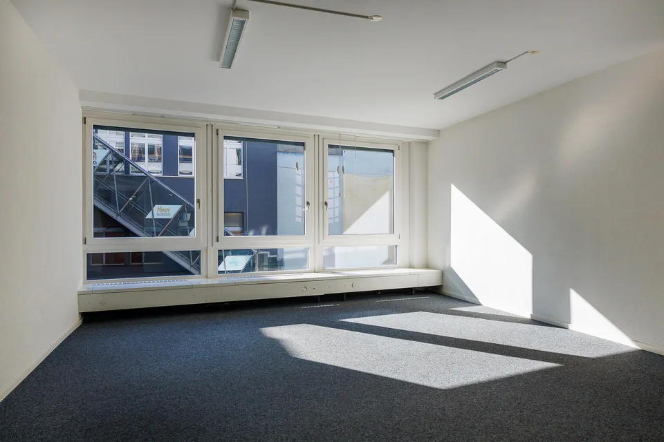 Attraktive Büroräumlichkeiten in repräsentativem Geschäftshaus