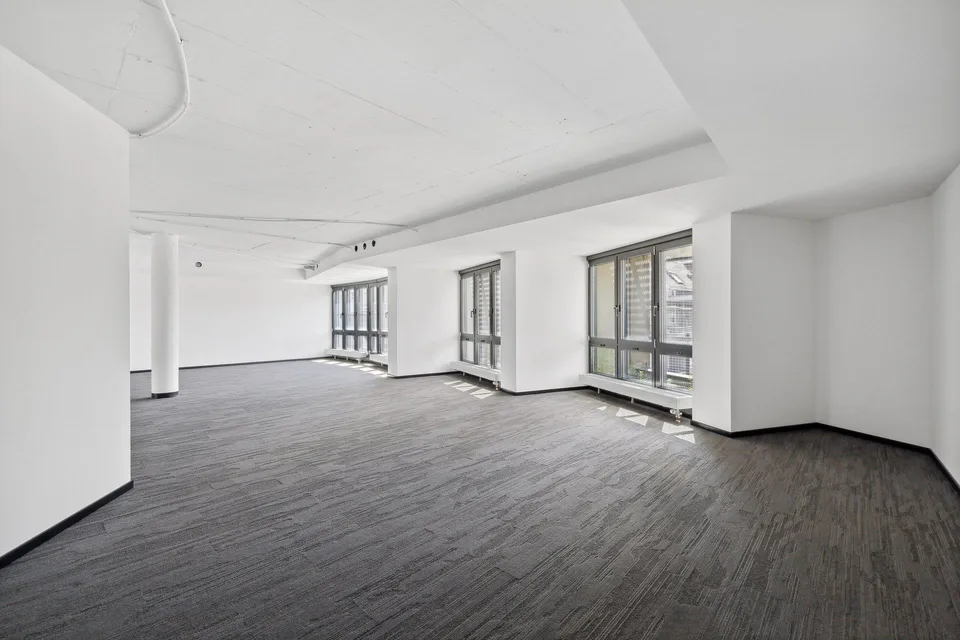 Attraktive Bürofläche in Top Lage - Sofort verfügbar! – Foto 8 von 10