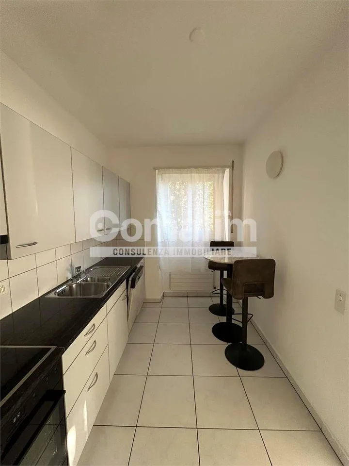 Stupendo 4.5 locali arredato con vista lago – Foto 10 von 13