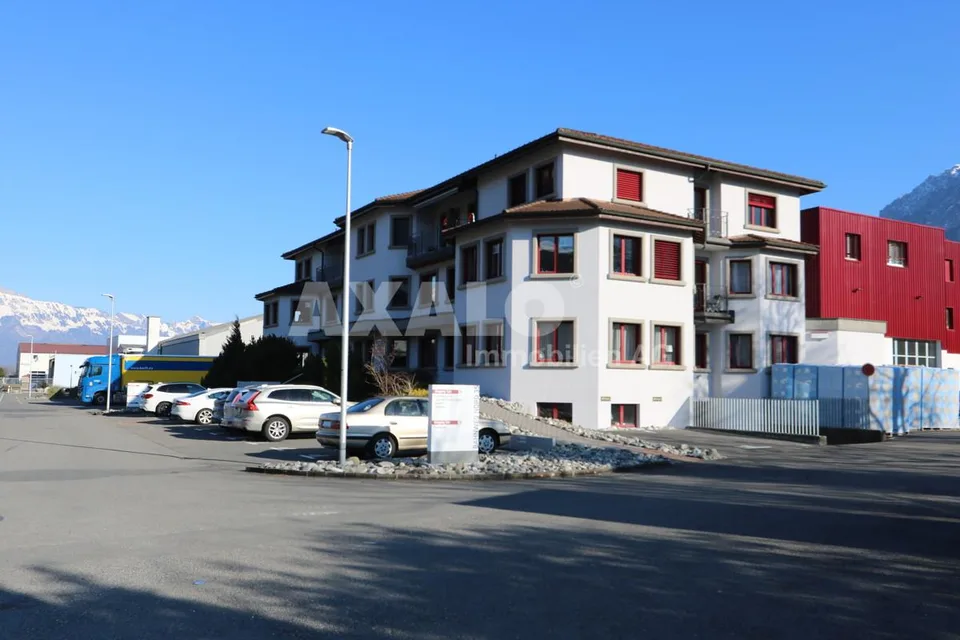 Helle Büro-/Praxisfläche direkt am Bahnhof in Sevelen – foto 14 di 15