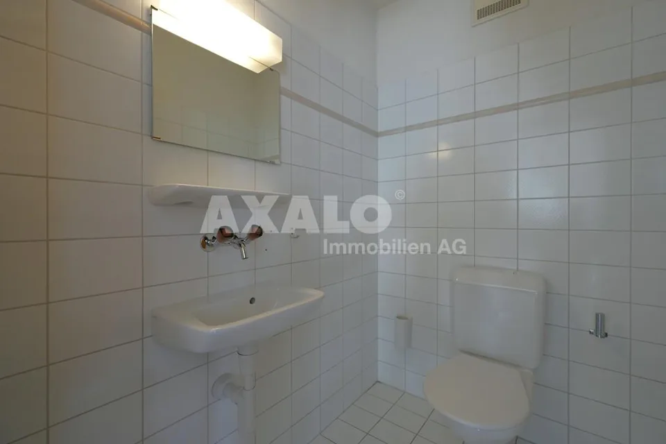 Helle Büro-/Praxisfläche direkt am Bahnhof in Sevelen – foto 11 di 15