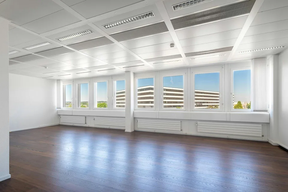 Ihre neuen Büro/Labor/Praxisfläche in nur 4 Fahrminuten mit dem ÖV ...
