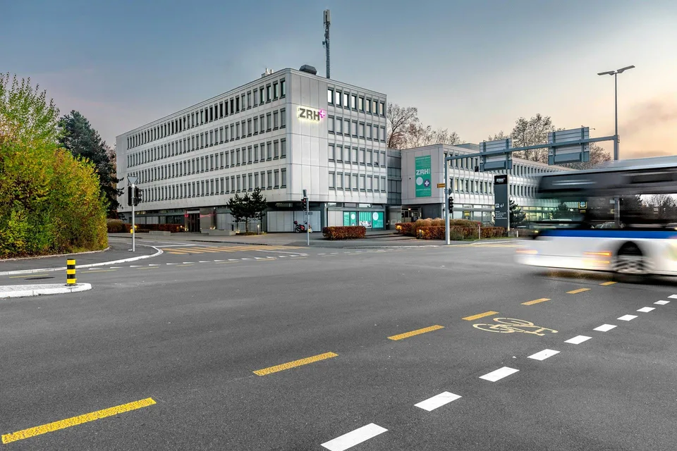 Ihre neuen Büro/Labor/Praxisfläche in nur 4 Fahrminuten mit dem ÖV ...