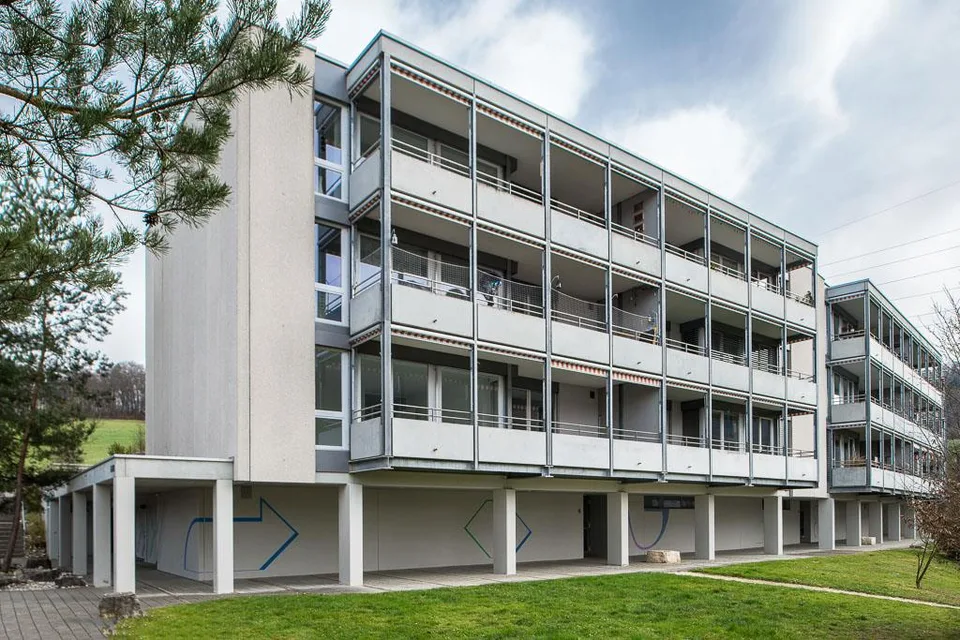 Motorradparkplatz in Lausen