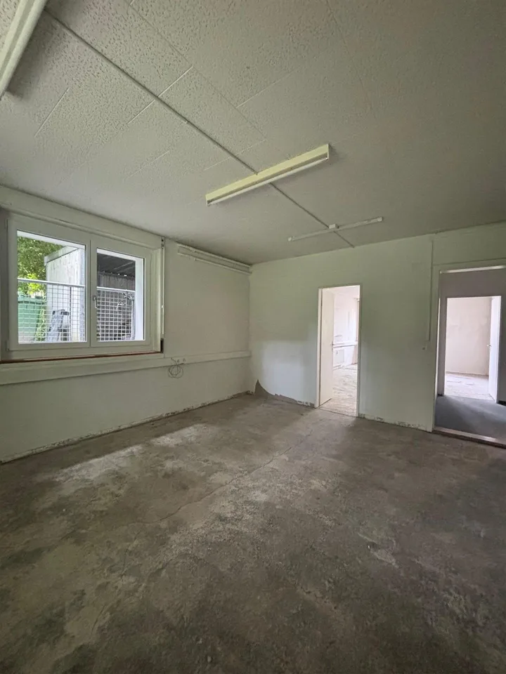 Ihre neuen Büro- oder Praxisräumlichkeiten im ruhigen Schosshaldenq...