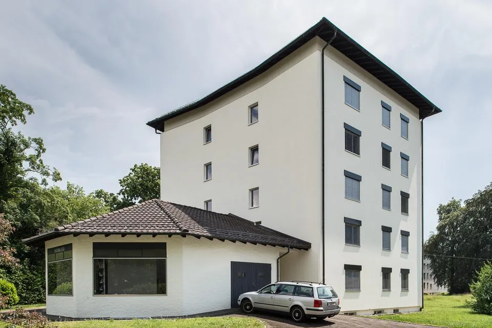 Mietzinsfrei die ersten 2 Monate - Grosszügiger Gewerberaum