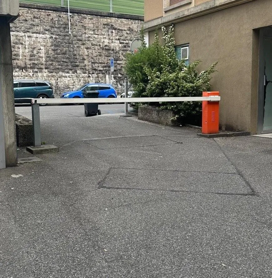 Cherchez vous un parking proche de la gare CFF?