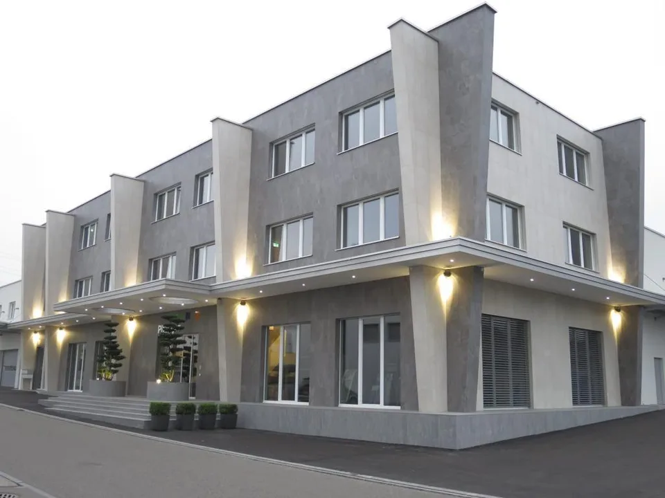 Gewerberaum zu vermieten - auch Gesamtfläche bis zu 840m2 möglich!