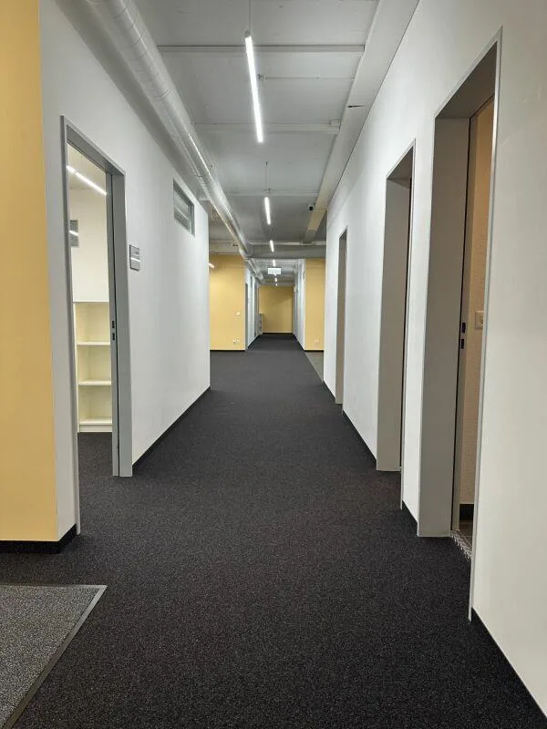 Grosszügige Büro-/Gewerberäumen in Zürich Altstetten