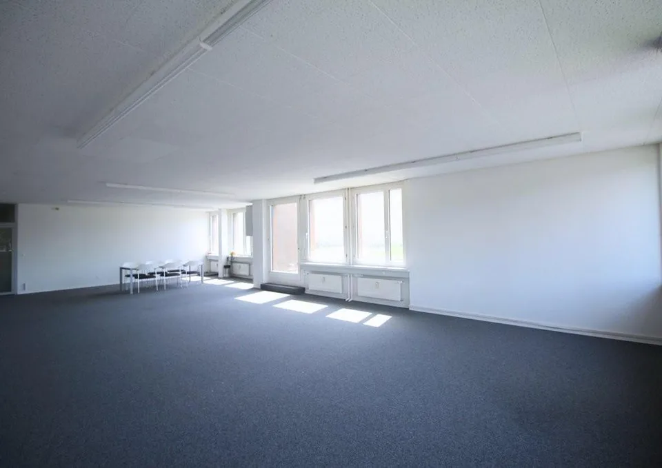95m² Büro, 8953 Dietikon