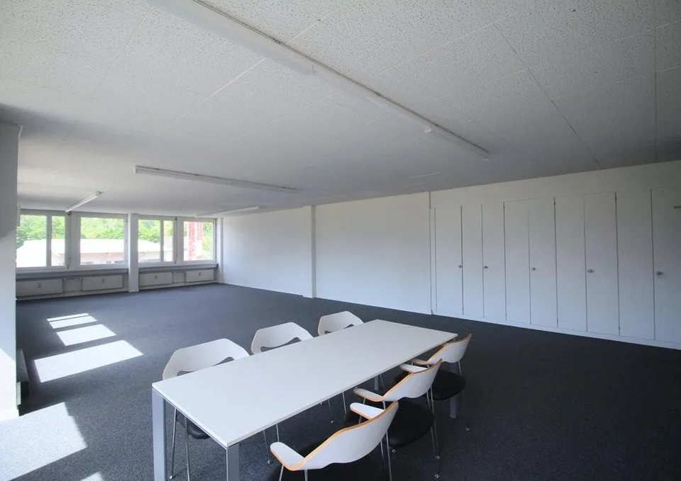 95m² Büro, 8953 Dietikon