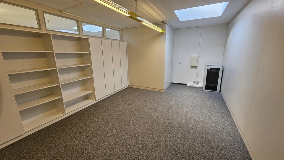 329 m2 Büro- / Praxisfläche
